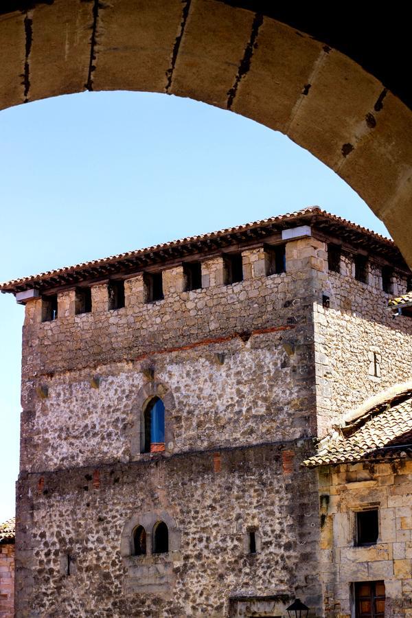Hotel Los Angeles Santillana del Mar Exterior foto